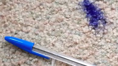 روش پاک کردن جوهر خودکار از روی مبل و فرش